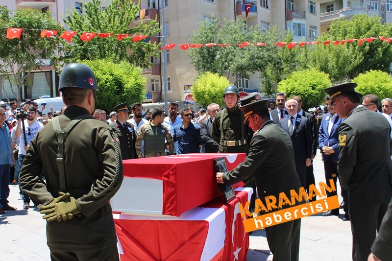 Karamanlı Şehidi Binlerce Kişi Uğurladı 59