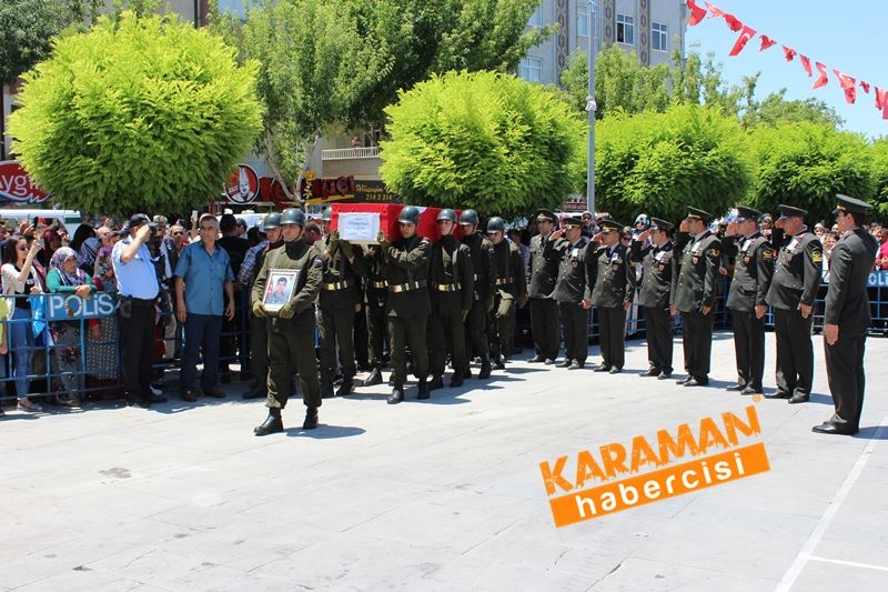 Karamanlı Şehidi Binlerce Kişi Uğurladı 73