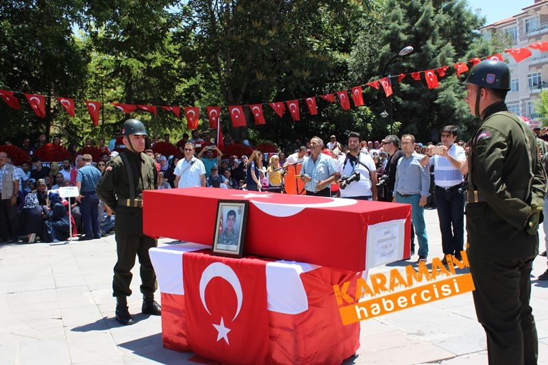 Karamanlı Şehidi Binlerce Kişi Uğurladı 76