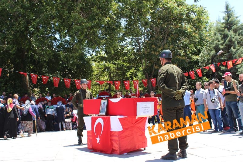 Karamanlı Şehidi Binlerce Kişi Uğurladı 91
