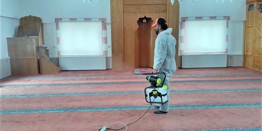 Karaman Köşe Bucak Dezenfekte Ediliyor