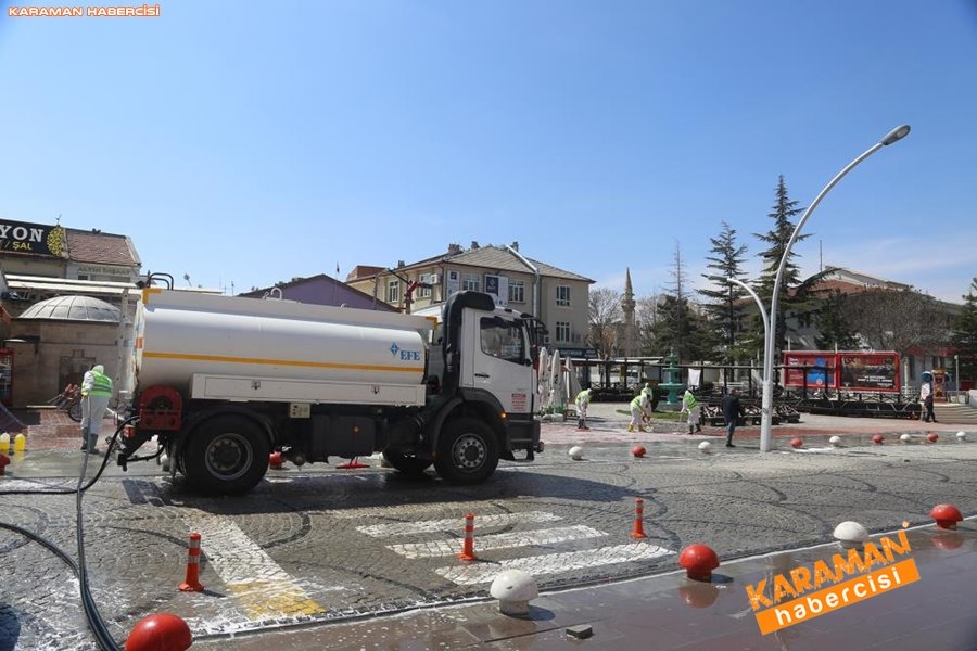 Karaman Belediyesi Yol ve Parklarda Çalışıyor 14