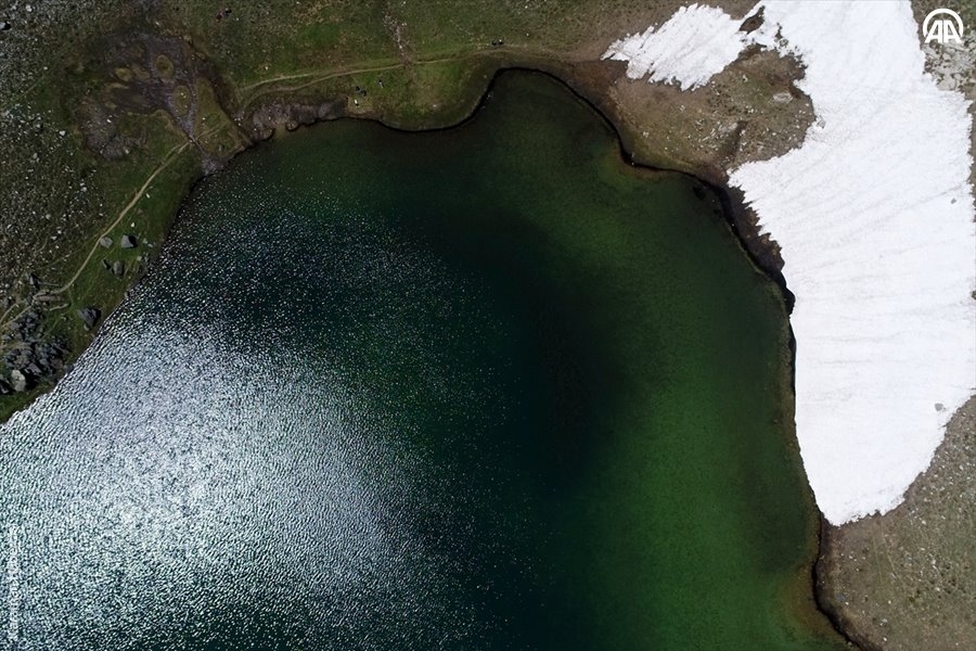 Bolkar Dağlarının Bahar Manzarası 12