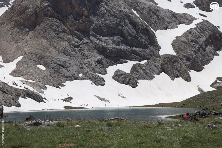 Bolkar Dağlarının Bahar Manzarası 4