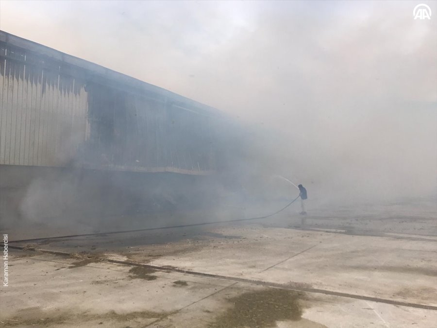 Aksaray'da Yem Fabrikası Yangını 14