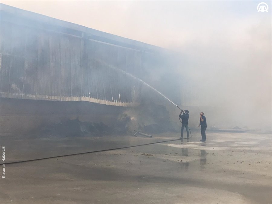 Aksaray'da Yem Fabrikası Yangını 9