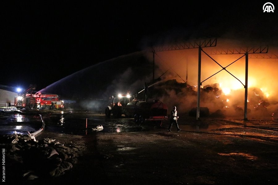 Niğde’de Hayvan Çiftliğinde Yangın 9