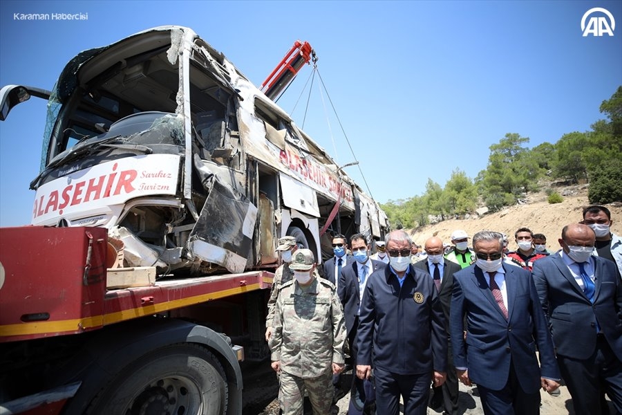 Karaman Mut Yolunda Otobüs Kazasından Adım Adım Fotoğraflar 25