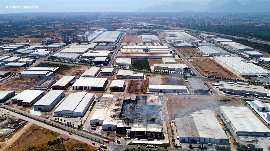 Antalya'da Fabrika Yangını 22