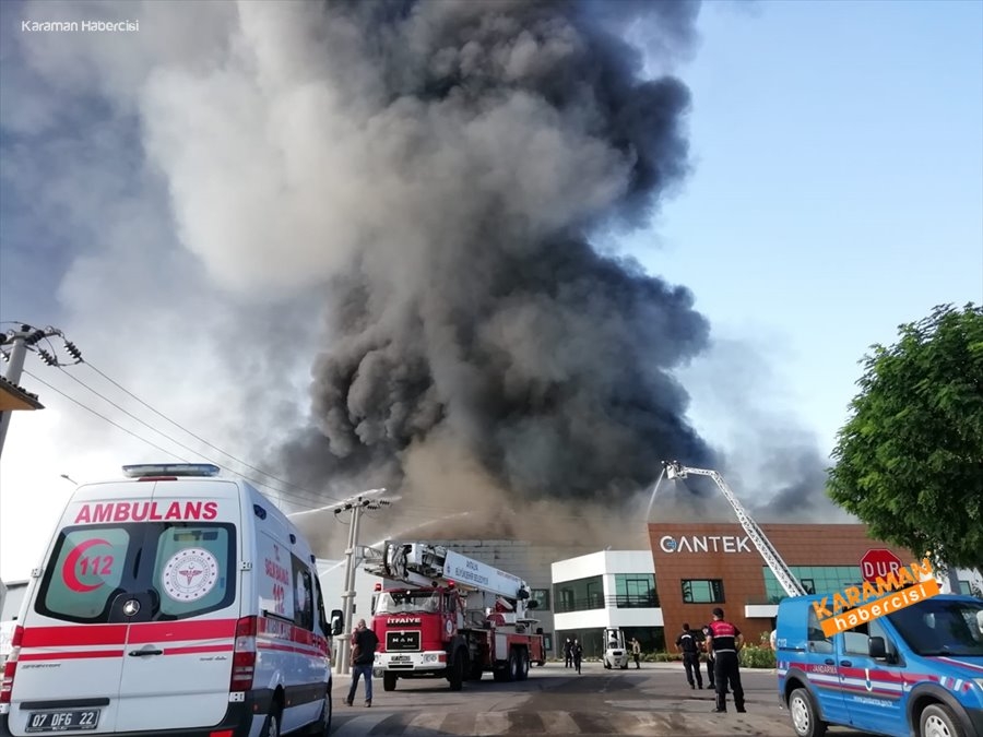 Antalya'da Fabrika Yangını 5