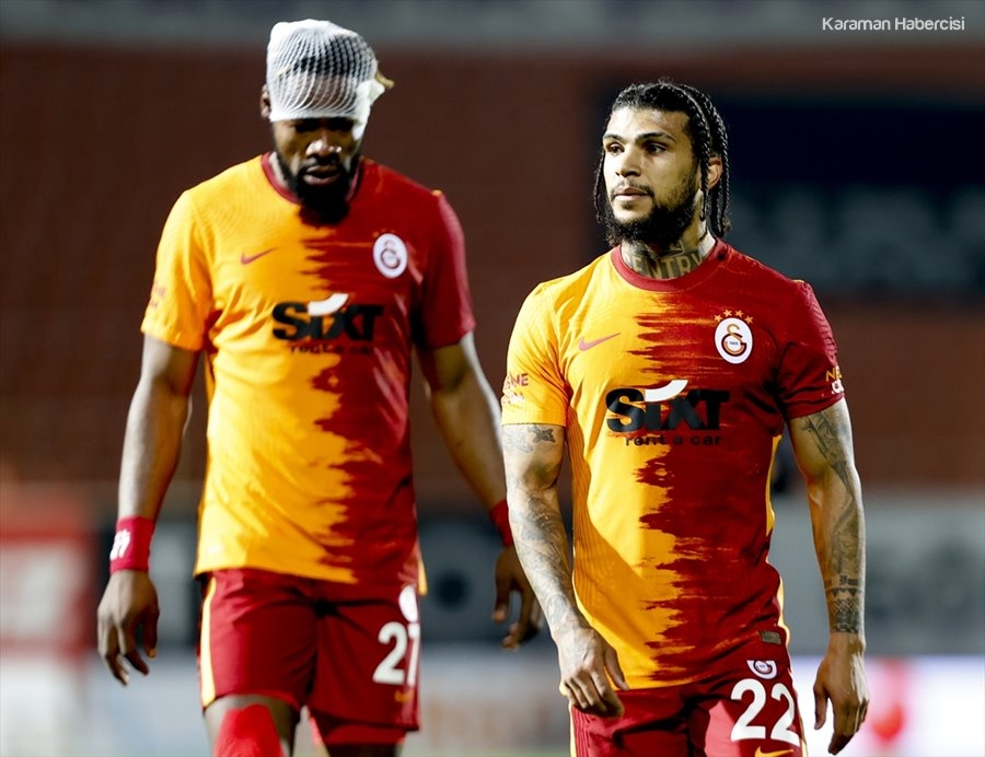 Süper Lig Aytemiz Alanyaspor Galatasaray Maçı 1