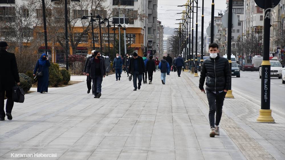 Niğde ve Kayseri Sokaklarında Cumartesi Hareketliliği 9