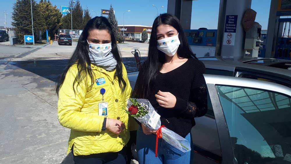 Çavaş Petrollerinde 8 Mart Geleneği Devam Ediyor 8