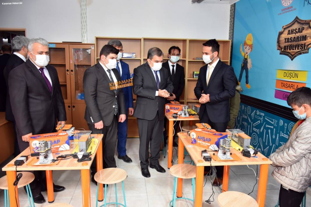 Vali Işık, Kâzımkarabekir Ortaokulunda Açılış Gerçekleştirdi 12