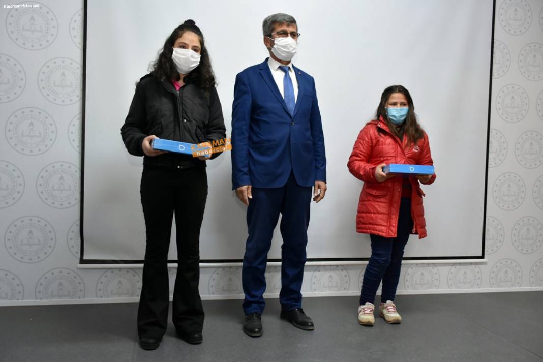 Vali Işık, Kâzımkarabekir Ortaokulunda Açılış Gerçekleştirdi 8