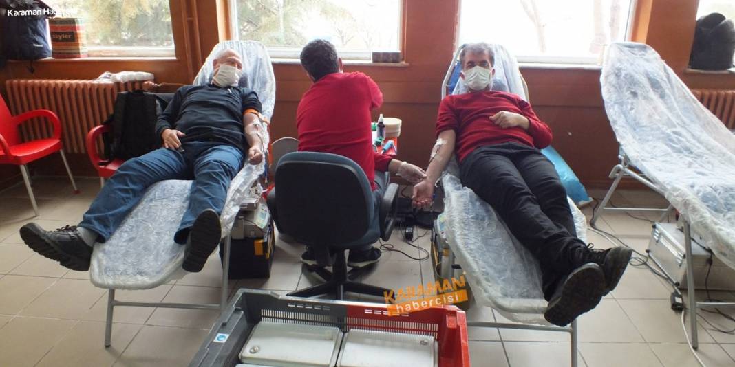 Yunuskent Mehmet Akif Ersoy Anadolu Lisesi’nde Kan Bağış Rekoru 18