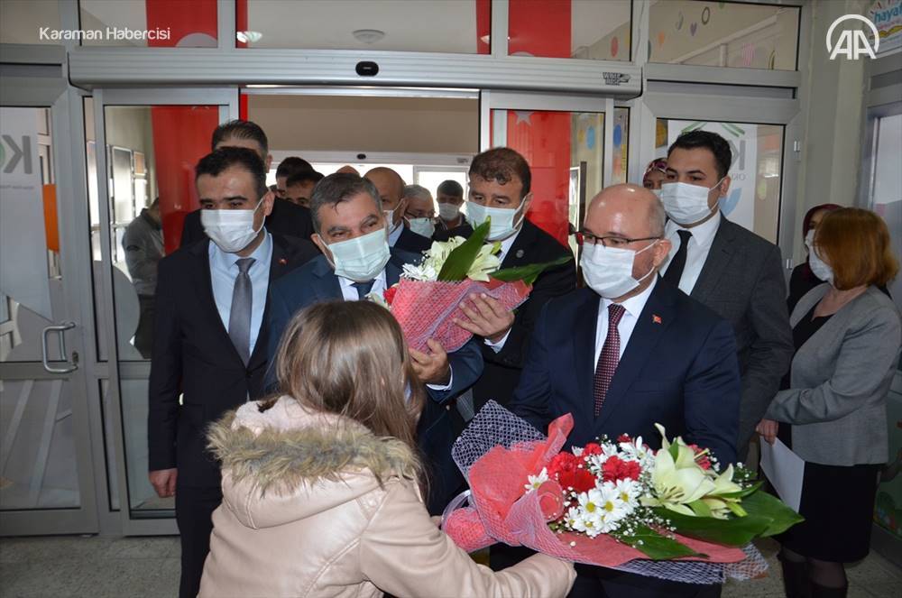 Karaman'da Çocuk ve Türkçe Kütüphaneleri Açıldı