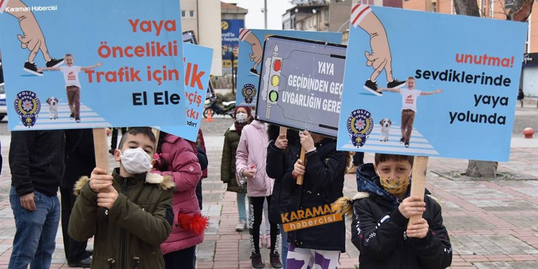 Karaman'da "Yaya Önceliği Kırmızı Çizgimizdir" Etkinliği Yapıldı 17