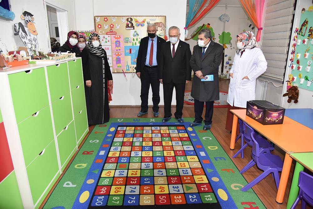 Minik Öğrenciler ‘Keşfederek Öğreniyorum Projesi’ Kapsamında Hünerlerini Sergilediler 13