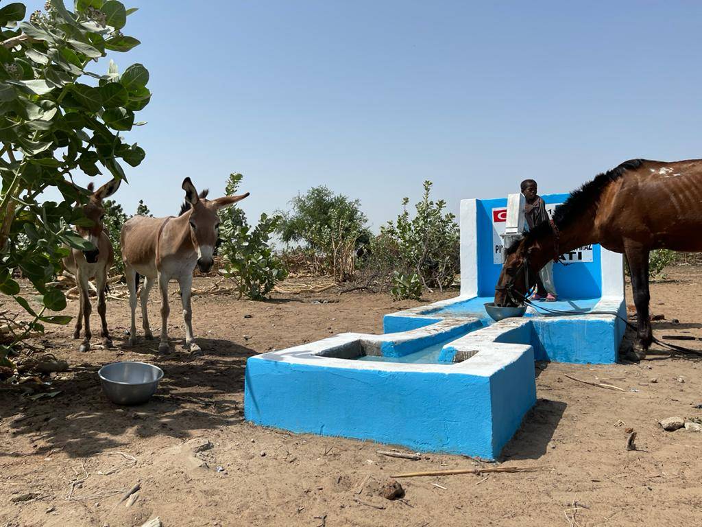 Karaman'dan Afrika Topraklarına Can Suyu 11