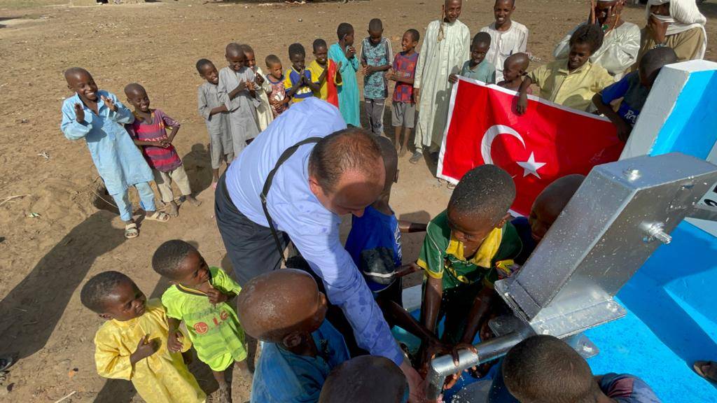 Karaman'dan Afrika Topraklarına Can Suyu