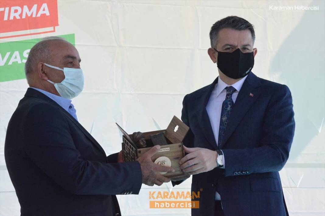 Bakan Pakdemirli Karaman'daki Çalışmaları Örnek Gösterdi 8