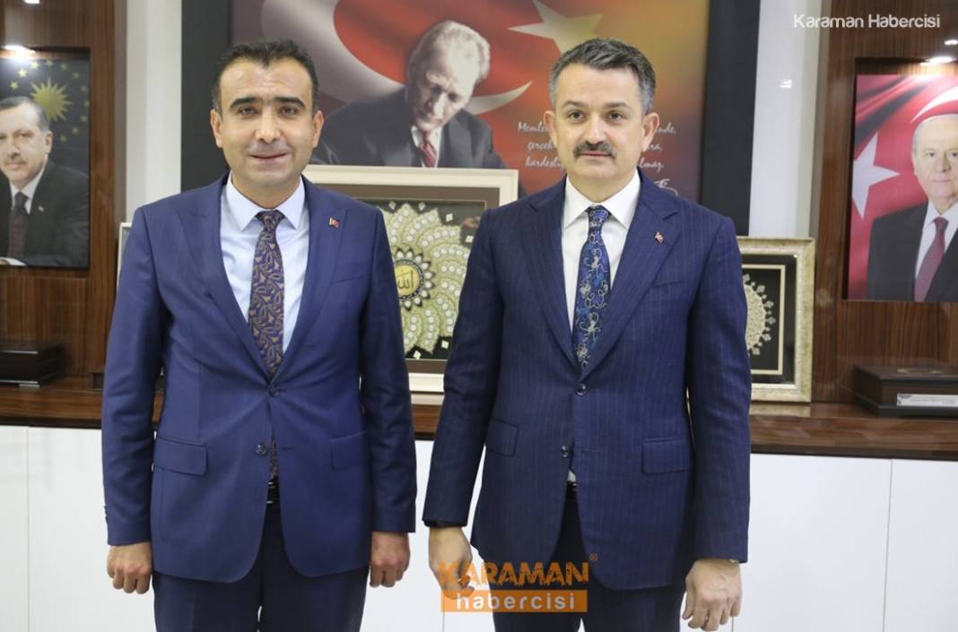 Bakan Pakdemirli Belediye ve MHP Teşkilatını Ziyaret Etti 8