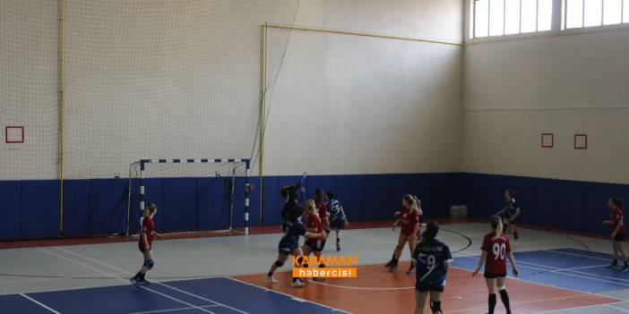 Karaman Kadın Hentbol Müsabakası