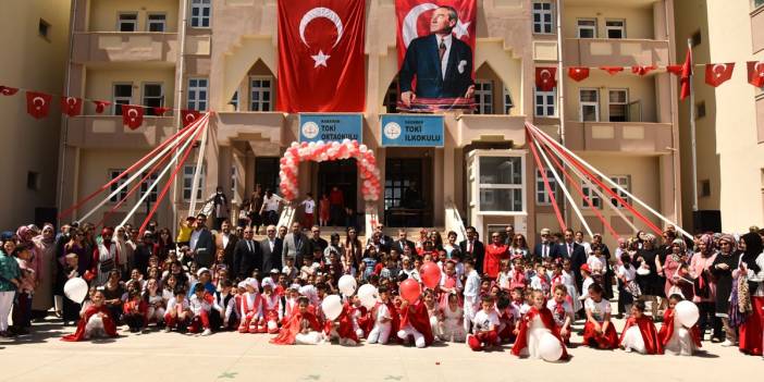 Karaman TOKİ Okulu 23 Nisan Kutlamaları