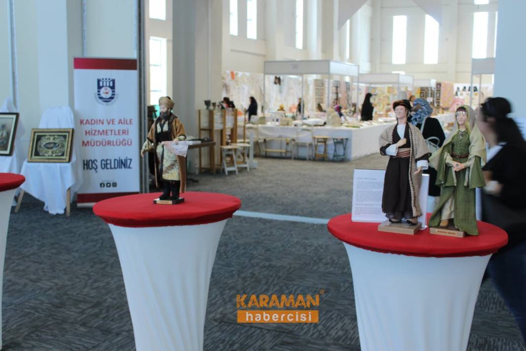 KARAMAN BELEDİYESİ YIL SONU SERGİSİ AÇILDI 13