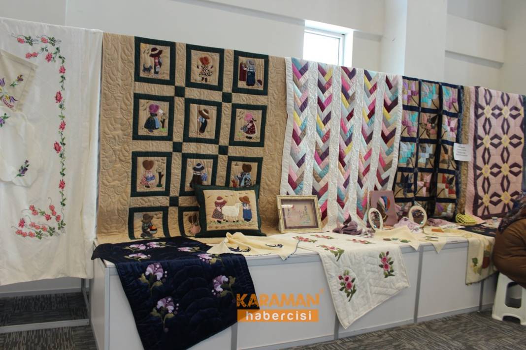 KARAMAN BELEDİYESİ YIL SONU SERGİSİ AÇILDI 5