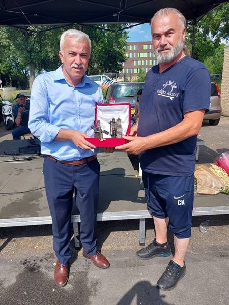 Hollanda Karamanlılar Federasyonu Futbol Turnuvası 16