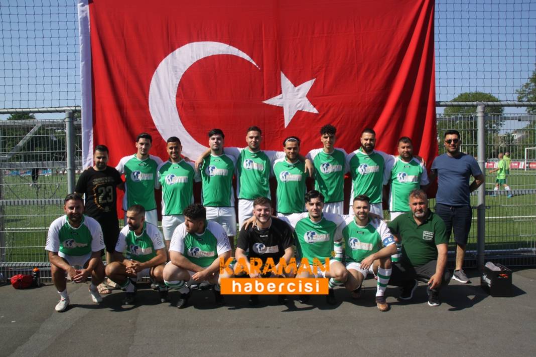 Hollanda Karamanlılar Federasyonu Futbol Turnuvası 7