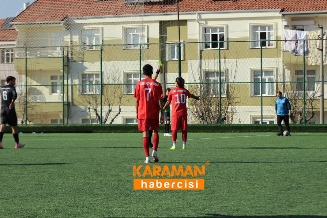 1453 Karaman Gençlikspor, Başyaylaspor'u 2-1 mağlup etti. 10