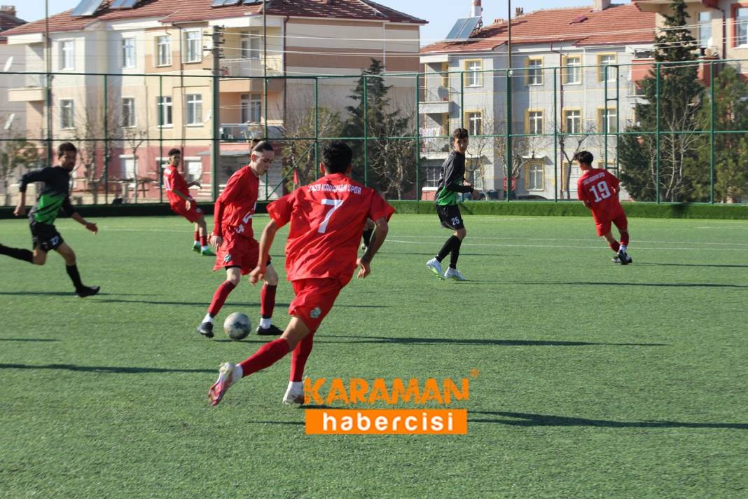 1453 Karaman Gençlikspor, Başyaylaspor'u 2-1 mağlup etti. 8