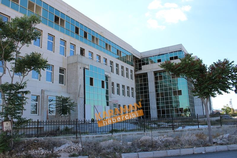 Karaman’da Bitmeyen Adalet Sarayına Alternatif Çözüm 7