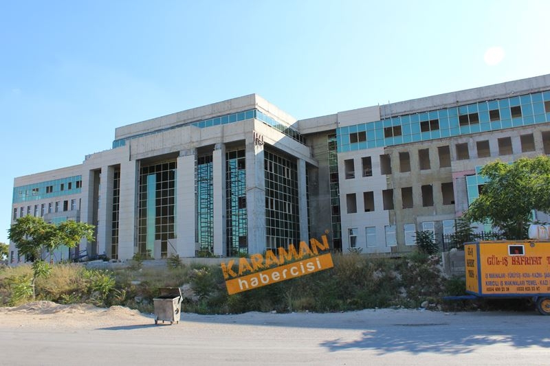 Karaman’da Bitmeyen Adalet Sarayına Alternatif Çözüm 9