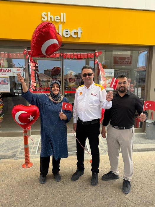 Karaman Çavpet Shell Akaryakıt İstasyonunda gelenek bozulmadı. 12
