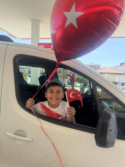 Karaman Çavpet Shell Akaryakıt İstasyonunda gelenek bozulmadı. 16