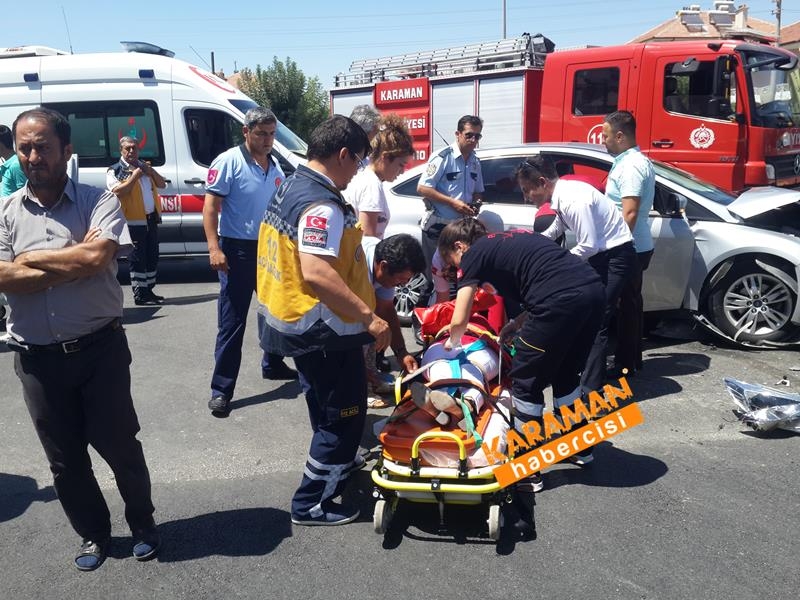 Karaman Alpaslan Türkeş Bulvarı Üzeri Trafik Kazası 12