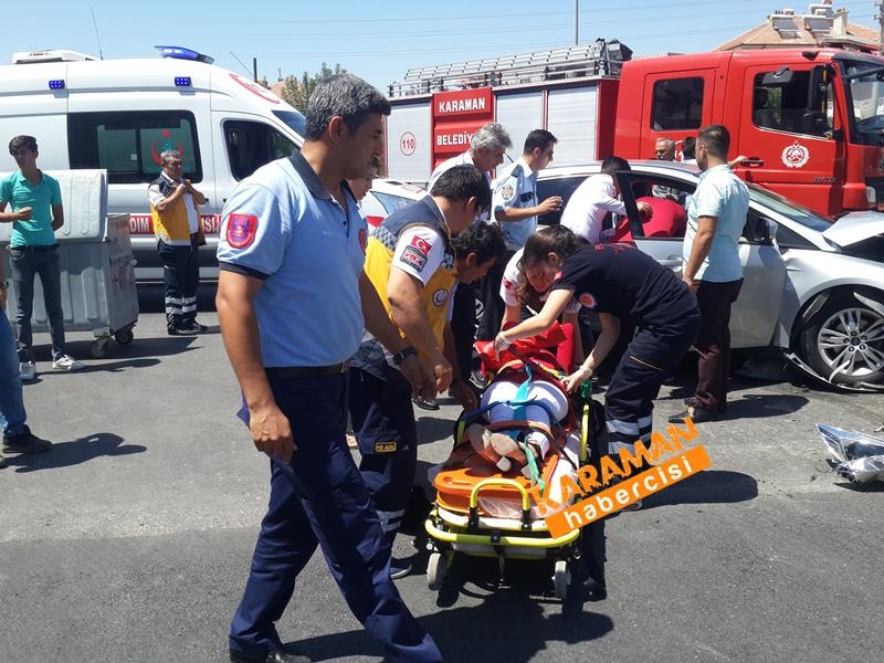 Karaman Alpaslan Türkeş Bulvarı Üzeri Trafik Kazası 13