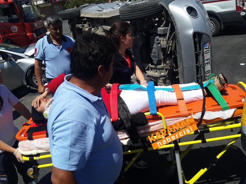 Karaman Alpaslan Türkeş Bulvarı Üzeri Trafik Kazası 18