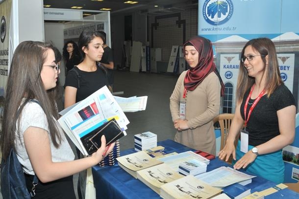KMÜ, Üniversite Tanıtım Fuarına Katıldı 3