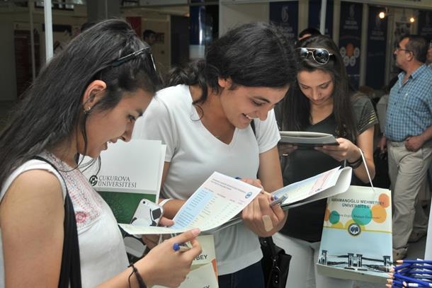 KMÜ, Üniversite Tanıtım Fuarına Katıldı 5