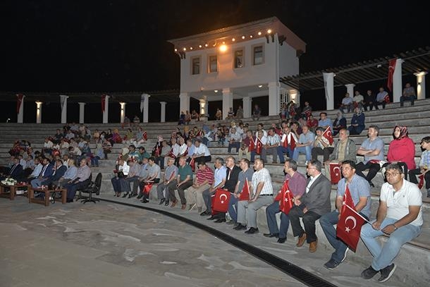 '15 Temmuz Bir Kurtuluş Harbidir' 10