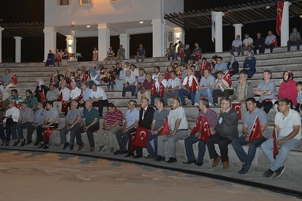 '15 Temmuz Bir Kurtuluş Harbidir' 9