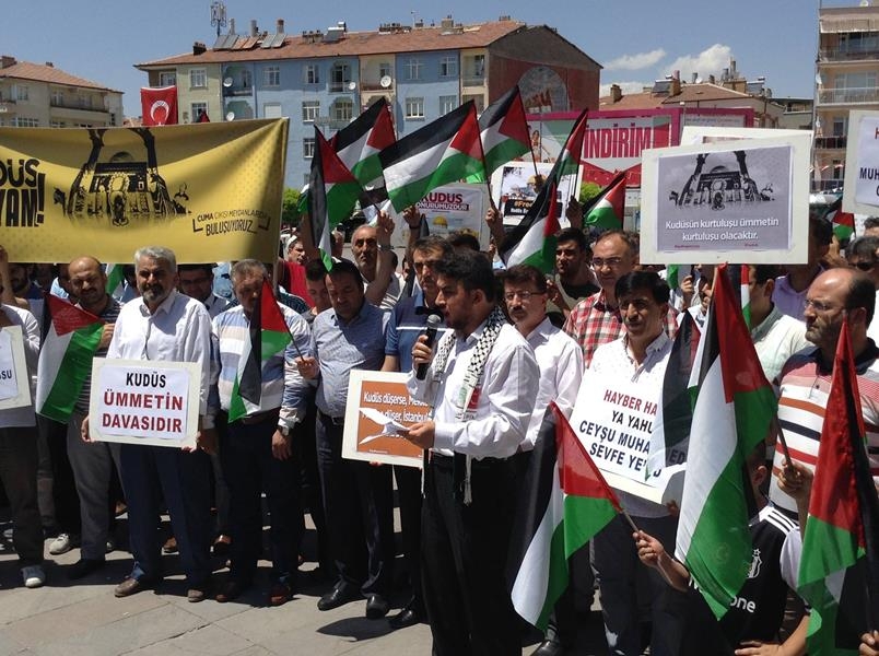 Karaman, Mesci-i Aksa'yı Unutmadı 12