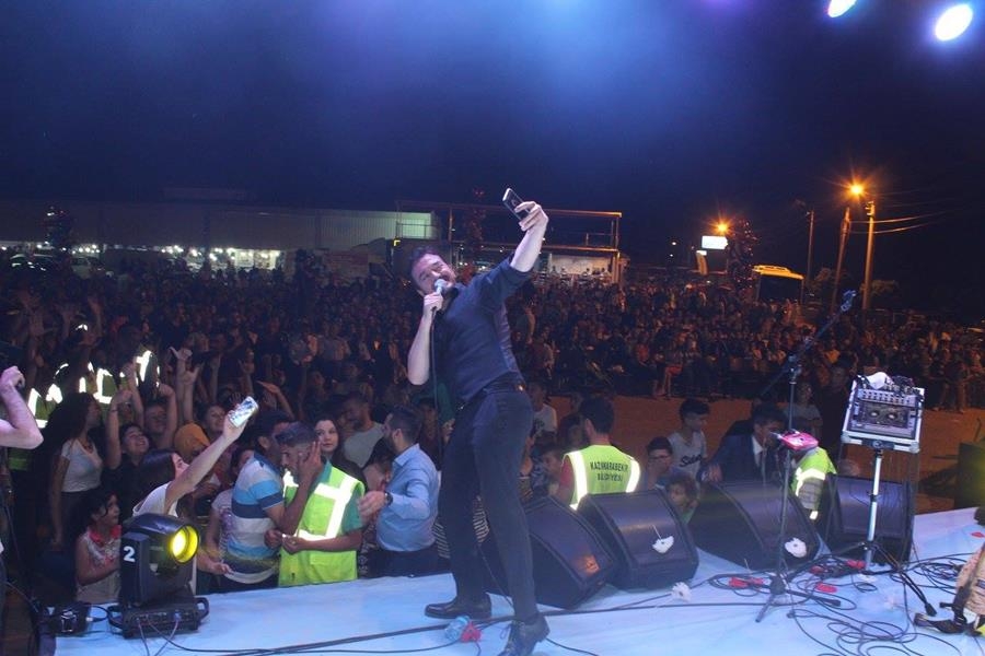 Kazımkarabekir’de Orhan Ölmez Sahne Aldı 22