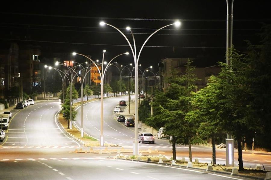 Karaman'da Kavşaklar Led Işıklarla Süslendi 4