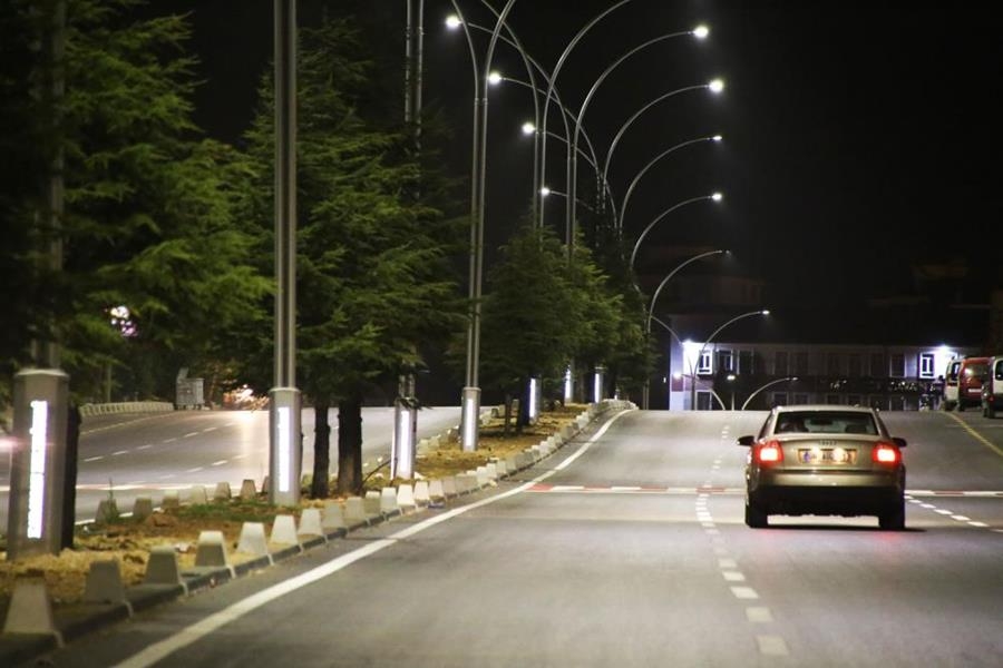 Karaman'da Kavşaklar Led Işıklarla Süslendi 7